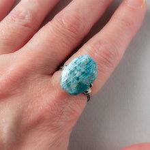 Load image into Gallery viewer, Express Your Truth Talisman: Apatite Faceted Oval Nugget Ring