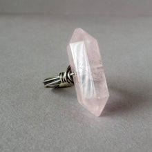 Load image into Gallery viewer, A double-terminated rose quartz crystal ring