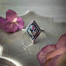 Load image into Gallery viewer, Fine Silver Pink Sapphire Thistle Ring