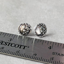 Load image into Gallery viewer, Victorian Lattice Flower Sterling Silver Stud Earrings