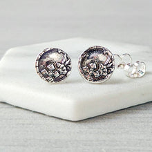 Load image into Gallery viewer, Victorian Lattice Flower Sterling Silver Stud Earrings