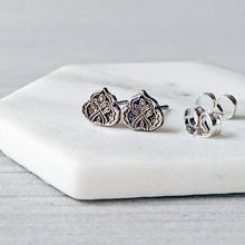 Load image into Gallery viewer, Silver earrings on a marble surface