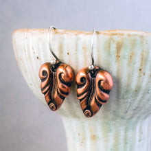 Load image into Gallery viewer, Copper Elvish Leaf Earrings
