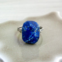 Load image into Gallery viewer, Intuition Talisman Lapis Lazuli Nugget Ring
