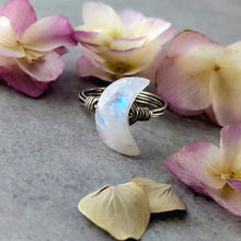 Load image into Gallery viewer, Rainbow Moonstone Crescent Moon Ring: Divine Feminine Talisman
