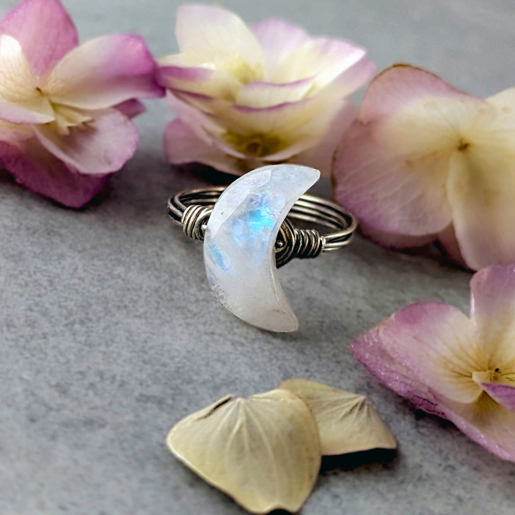 Rainbow Moonstone Crescent Moon Ring: Divine Feminine Talisman