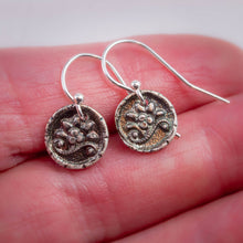Load image into Gallery viewer, Silver Victorian Lotus Earrings
